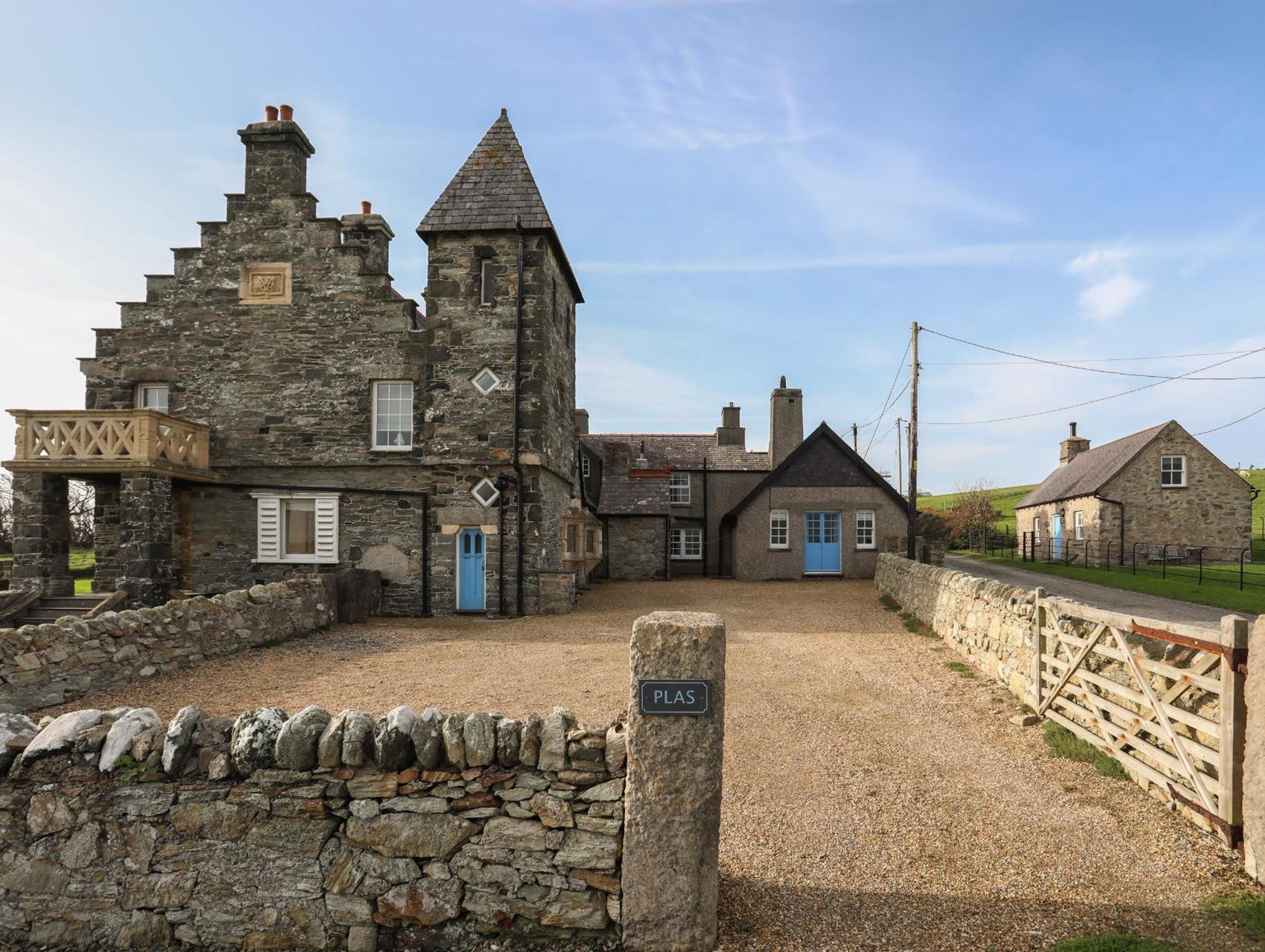 Plas Rhoscolyn Exterior photo